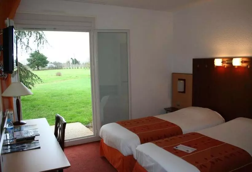 Отель Logis De La Loire