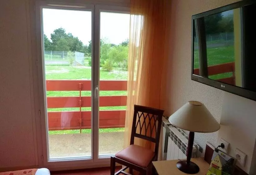 Отель Logis De La Loire