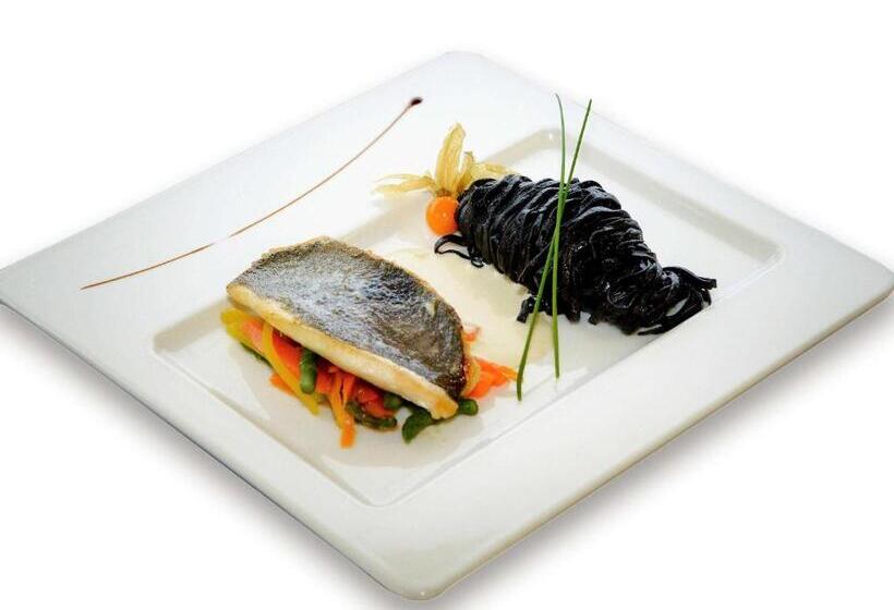 هتل Mercure Caen Cote De Nacre