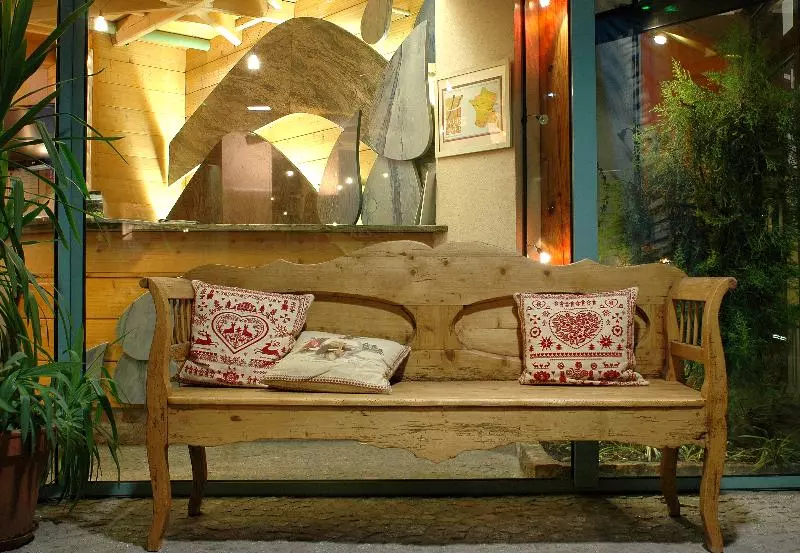 Отель Les Vallées Labellemontagne