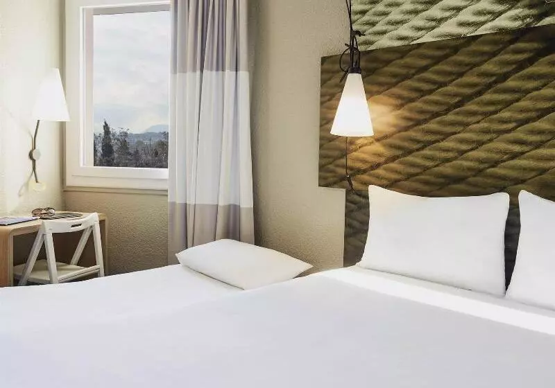 ホテル Ibis Toulon La Seyne Sur Mer