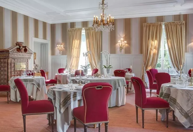 ホテル Château De Lalande   Teritoria   Périgueux