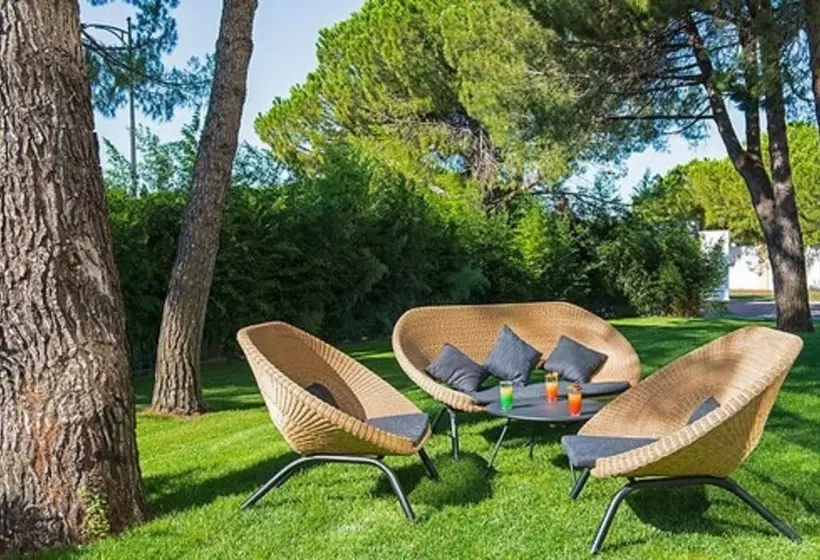 酒店 Hôtel C Suites Chambres Spacieuses