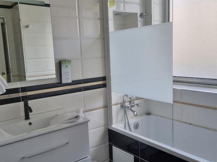 هتل Hôtel D’angleterre Rouen Centre