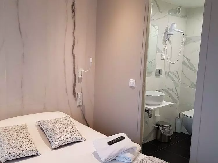 בית מלון כפרי Hôtel D’angleterre Rouen Centre