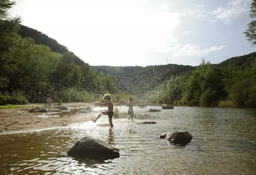 בית מלון כפרי La Bohème