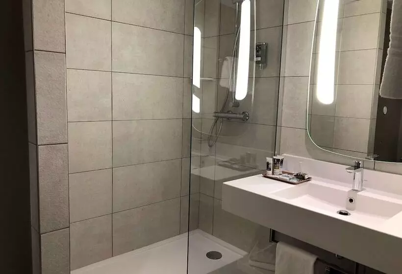 هتل Hôtel Mercure Reims Parc Des Expositions