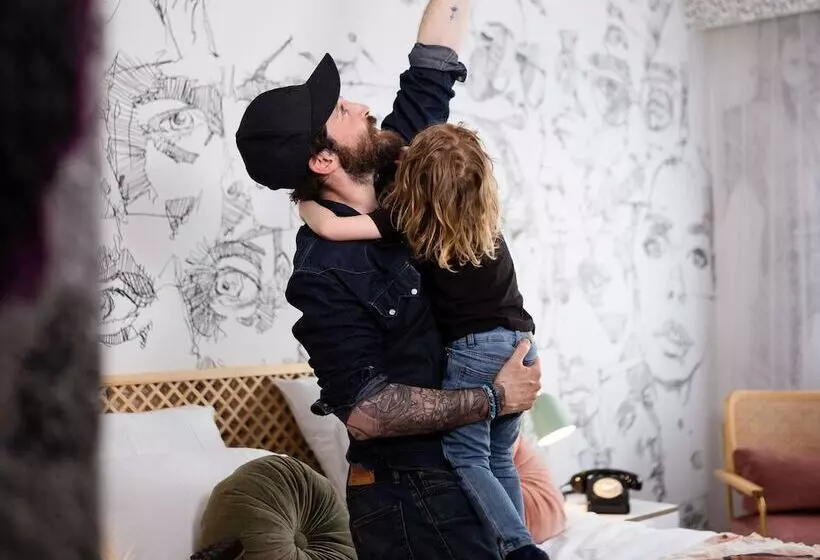 هتل Hôtel Mercure Reims Parc Des Expositions