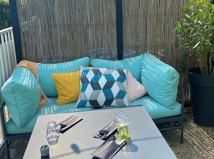 هتل Hôtel Mercure Reims Parc Des Expositions