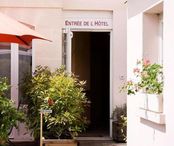 Отель Hôtel Moderne