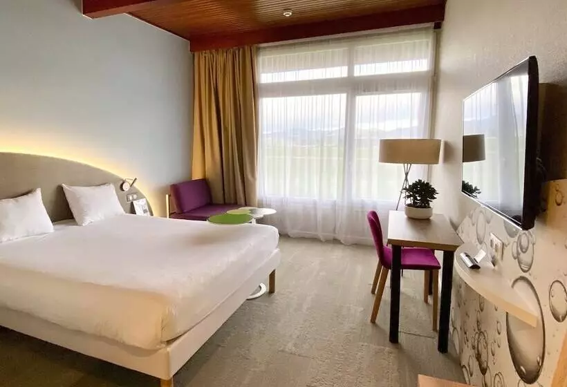 호텔 Ibis Styles Colmar Nord