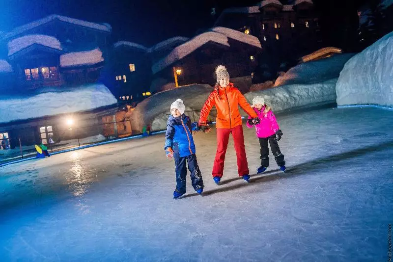 هتل Experimental Chalet Val D’isère