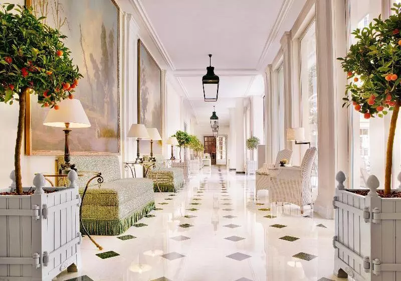 ホテル Le Bristol Paris  An Oetker Collection