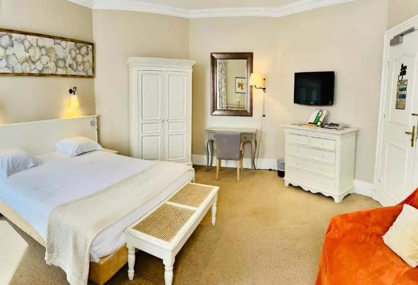 בית מלון כפרי & Restaurant Le Central Trouville