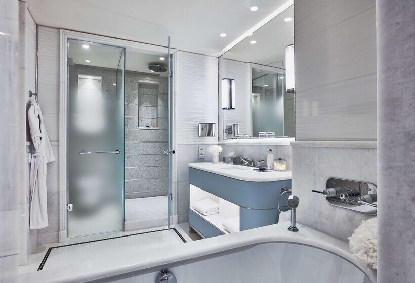 هتل Martinez, In The Unbound Collection By Hyatt