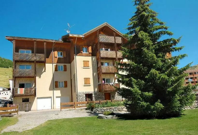 בית מלון כפרי Résidence Odalys Le Surf Des Neiges