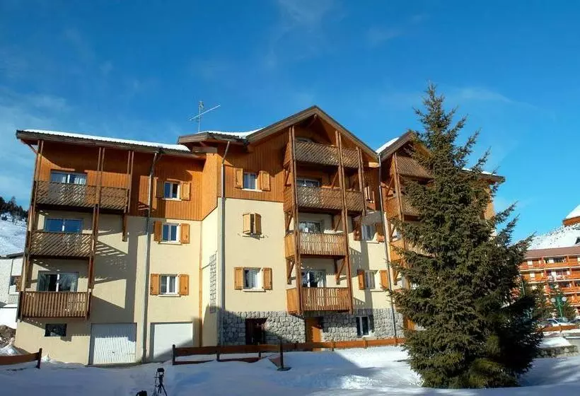 בית מלון כפרי Résidence Odalys Le Surf Des Neiges