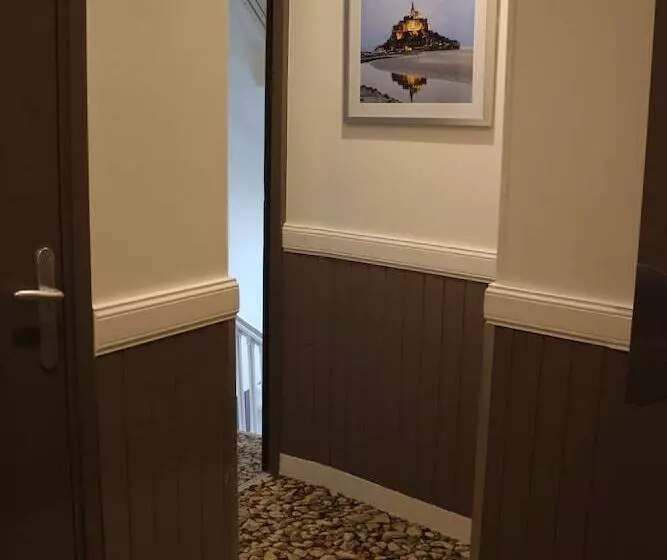 هتل Les Terrasses Poulard