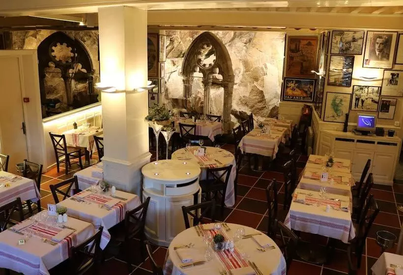 هتل Les Terrasses Poulard