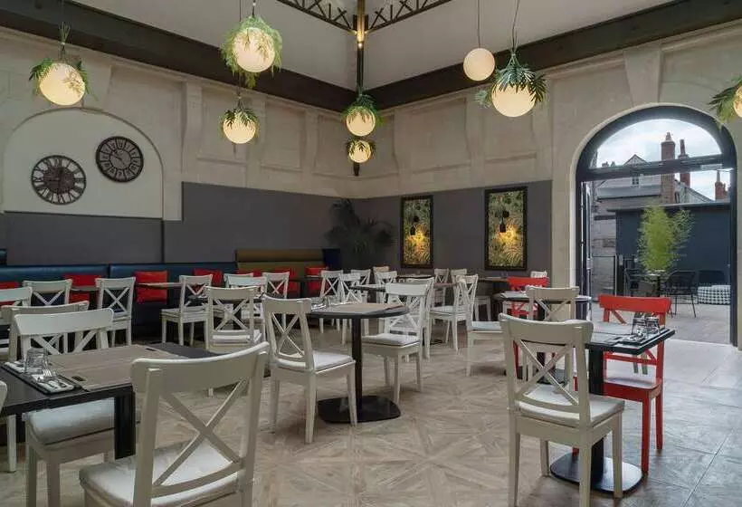 هتل The Originals Boutique, Hôtel Le Londres, Saumur