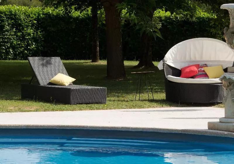 ホテル Chateau De Beauvois  La Maison Younan