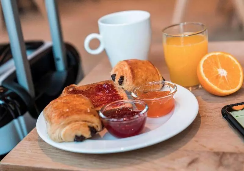 هتل Ibis Styles Paris Place D Italie  Butte Aux Cailles