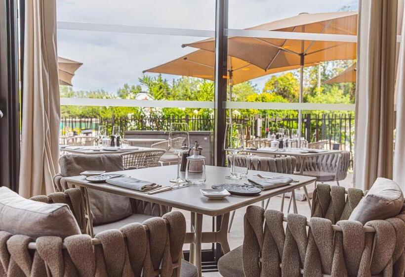 هتل Ilot Du Golf, Bw Premier Collection