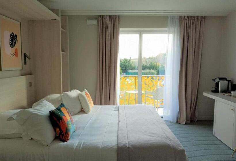 هتل Ilot Du Golf, Bw Premier Collection