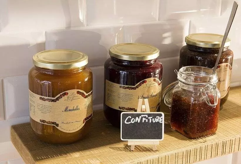 ホテル Le Chat Noir