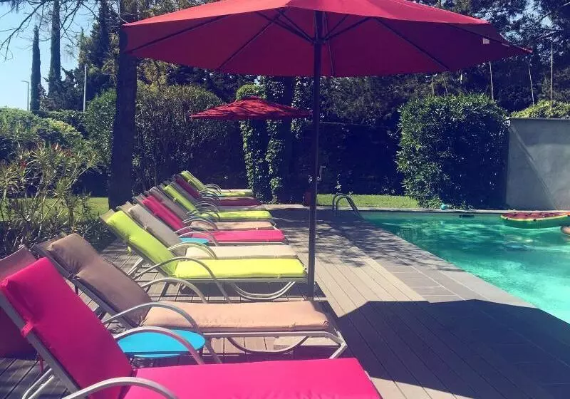 Le Safari Hotel Restaurant