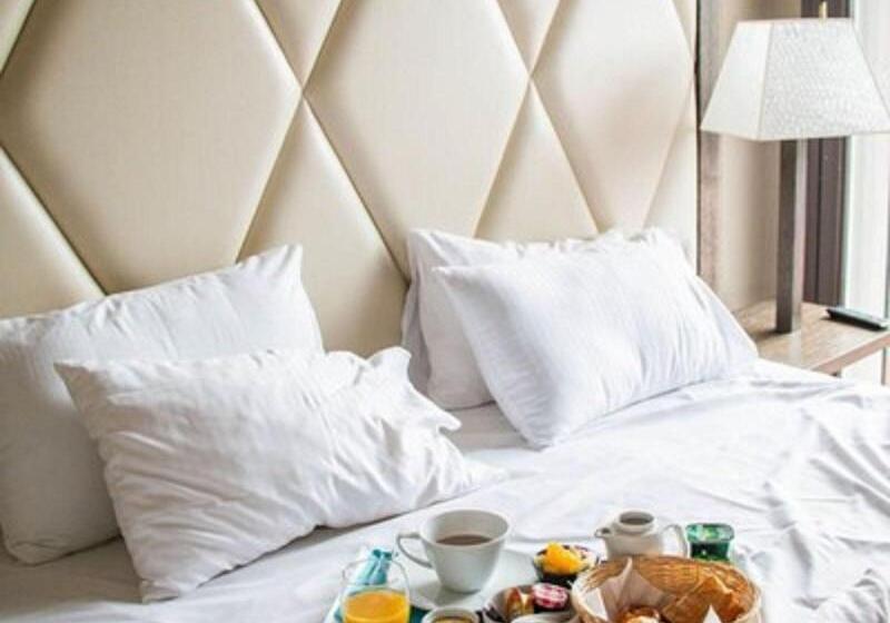 Le Safari Hotel Restaurant