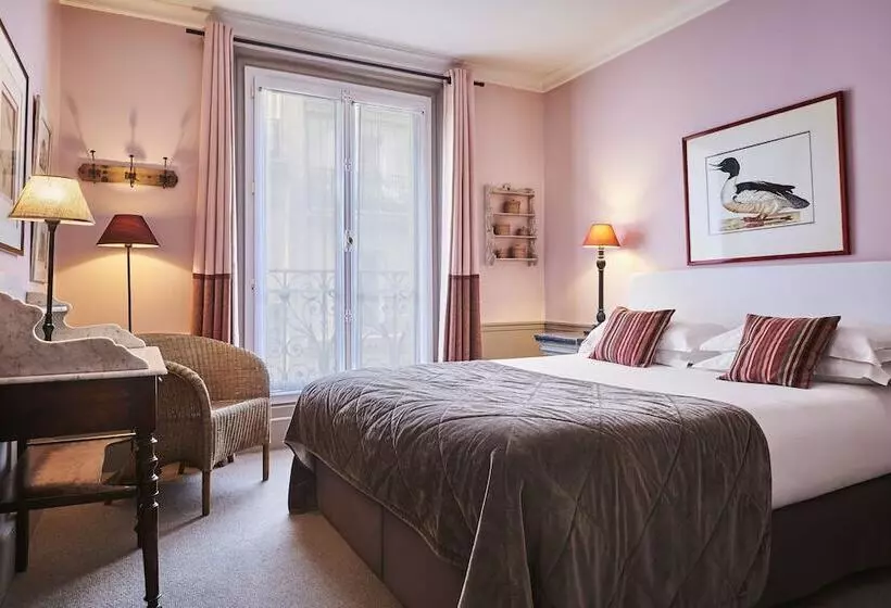 هتل Hôtel Sainte Beuve