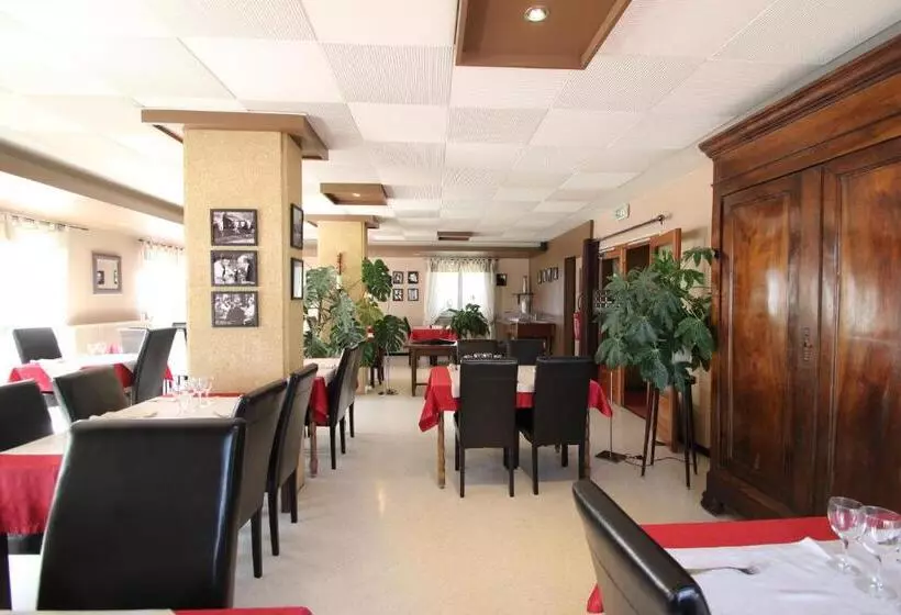 Отель Le Valaurie