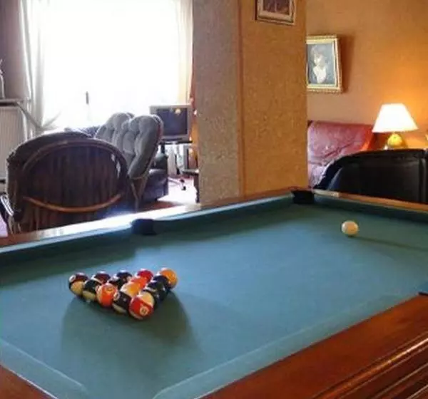 Отель Le Valaurie