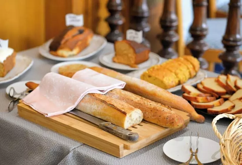 호텔 Hostellerie Saint Pierre