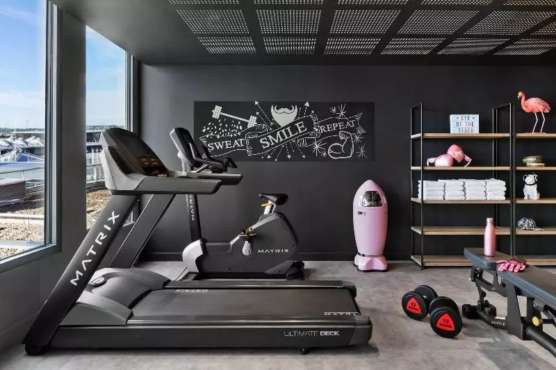 Otel Moxy Lyon Airport