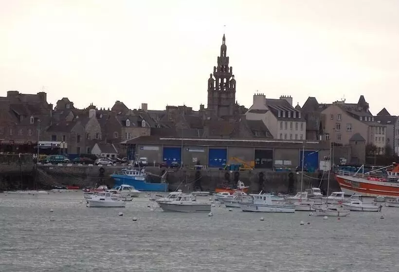 فندق Regina Roscoff
