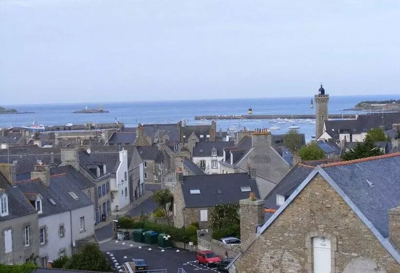 فندق Regina Roscoff
