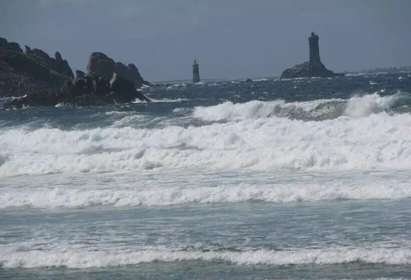 فندق Regina Roscoff