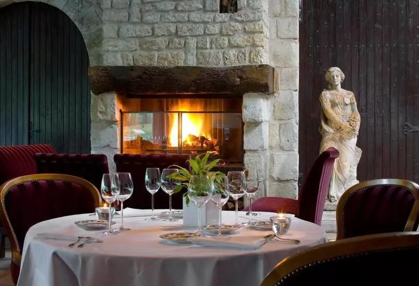 هتل Relais Du Bois Saint Georges   Hôtel De Charme