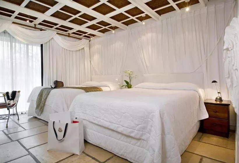 هتل Relais Du Bois Saint Georges   Hôtel De Charme