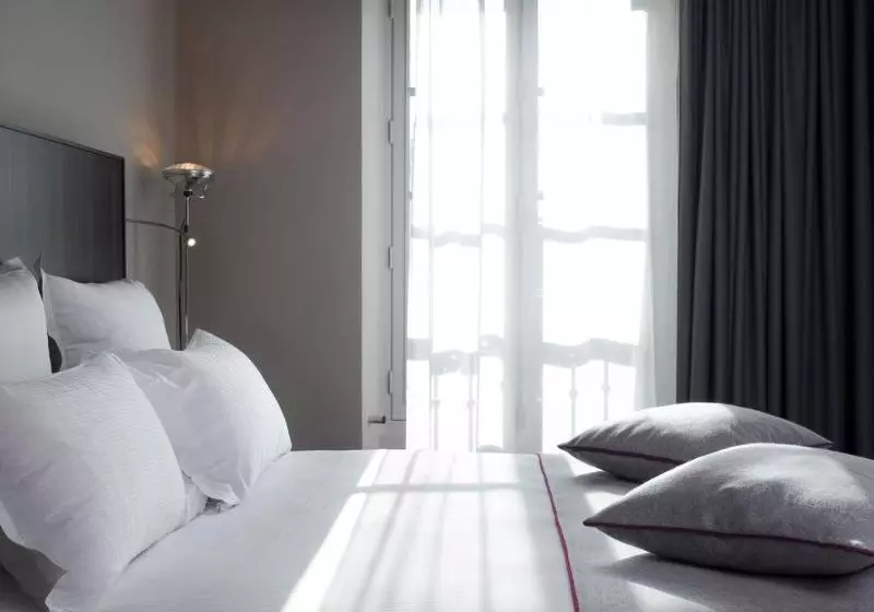 ホテル Saint Dominique