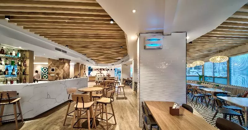 בית מלון כפרי Tanoa Plaza