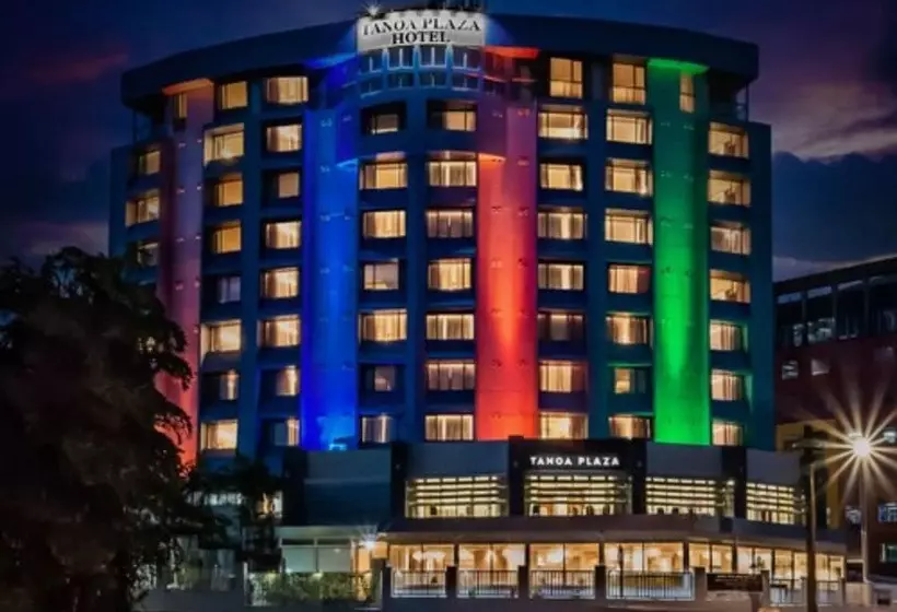 בית מלון כפרי Tanoa Plaza