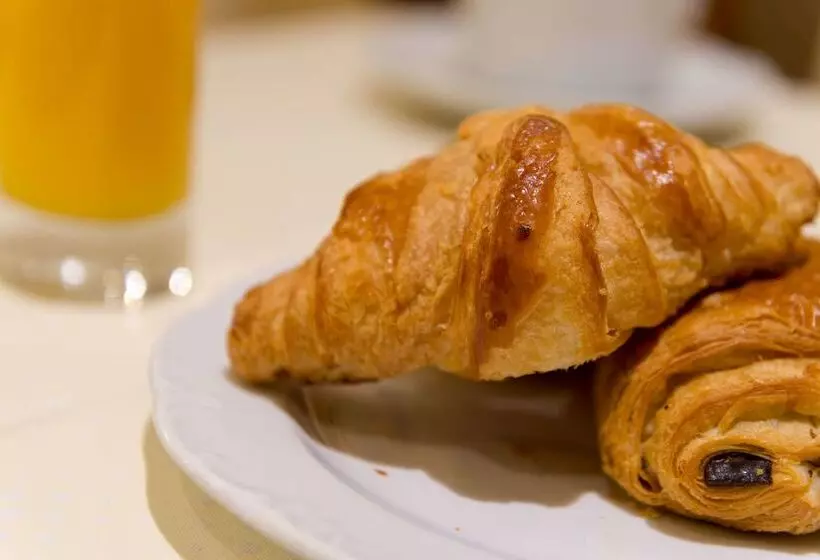 ホテル Paix Republique