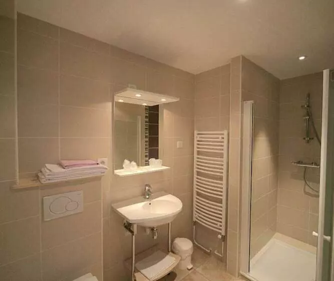 Logis Hotel Les Playes