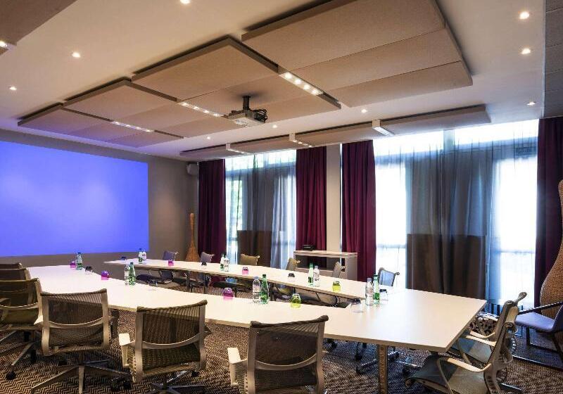 Novotel Evry Courcouronnes