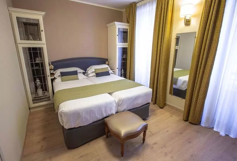 اقامتگاه Best Western  Au Trocadero