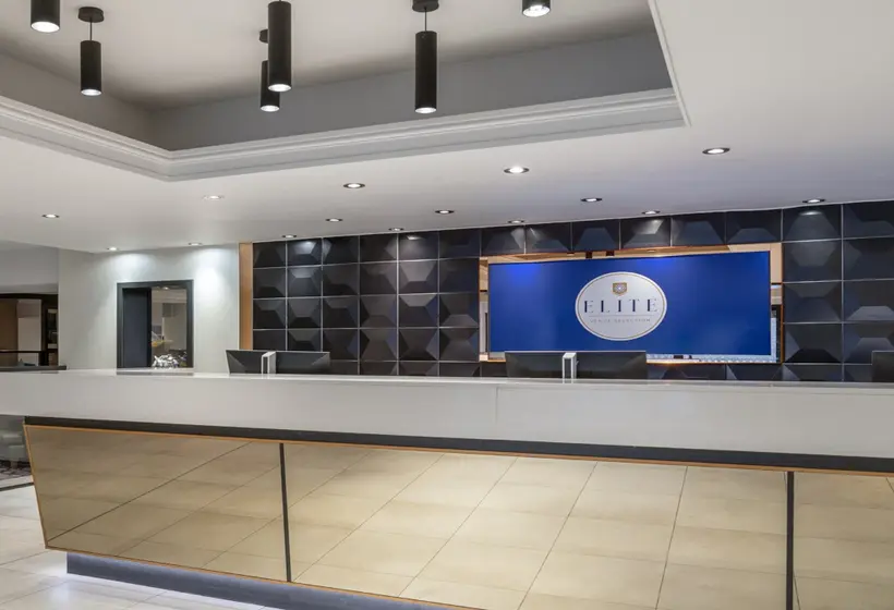 Felbridge Gatwick Hotel & Spa