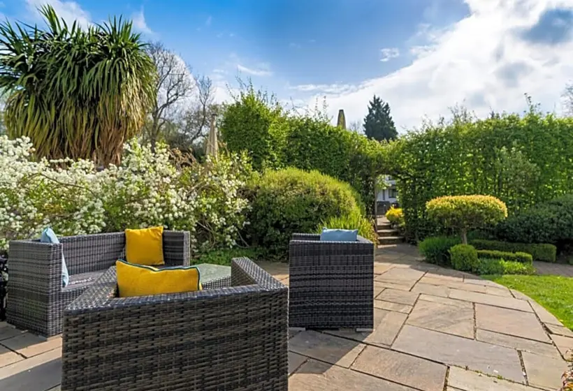 Felbridge Gatwick Hotel & Spa